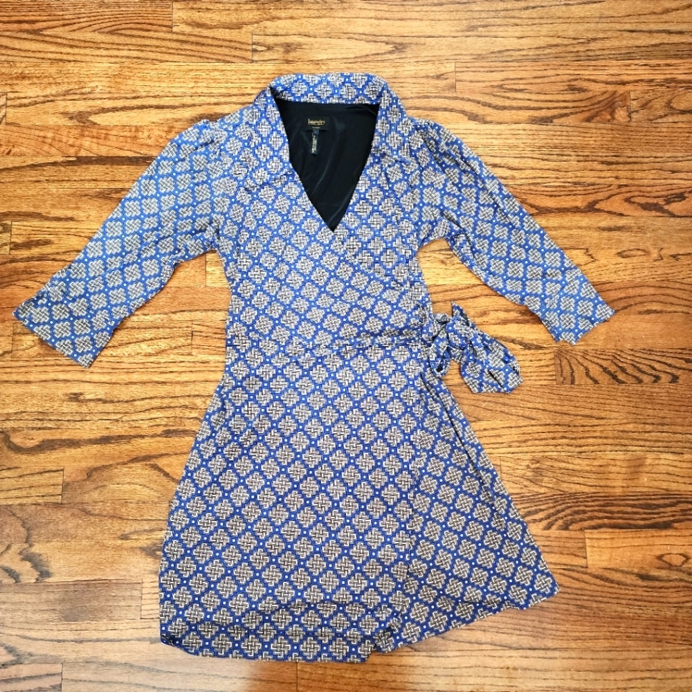 Laundry By Shelli Segal Blue and White Wrap Dress